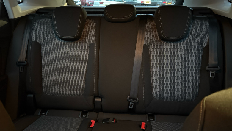 Vauxhall Grandland 1.2 Turbo SE 5dr Petrol Hatchback